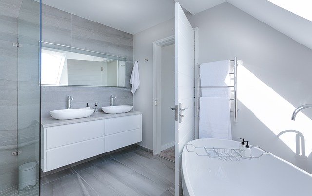 Remont łazienki – jakie dywaniki wybrać?